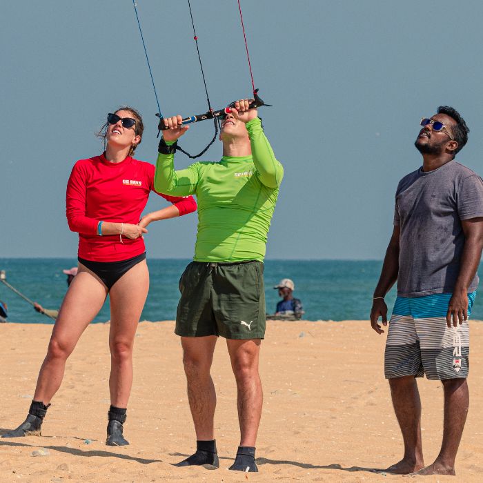 Body drag and kite control lesson in Kalpitiya lagoon